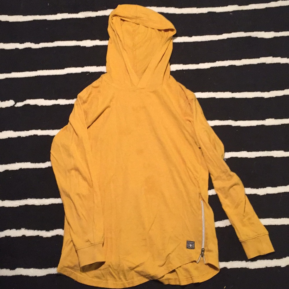 Yellow tee shirt hoodie size small